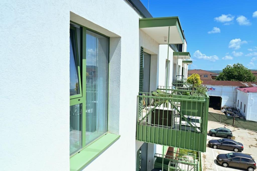 Flh - The - 33 Apartament Sibiu