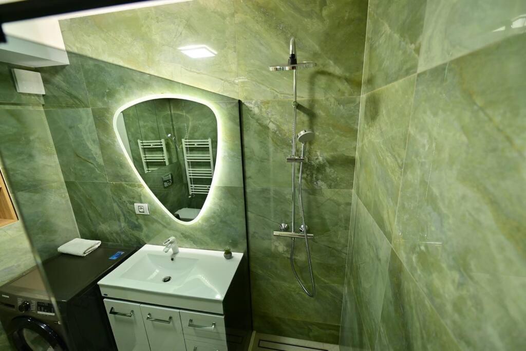Apartament Flh - The - 33 *